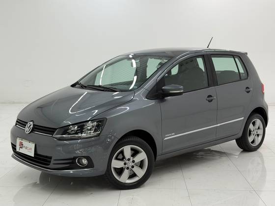 VOLKSWAGEN FOX 1.6 MSI HIGHLINE 16V FLEX 4P MANUAL VOLKSWAGEN FOX 1.6 MSI HIGHLINE 16V FLEX 4P MANUAL
